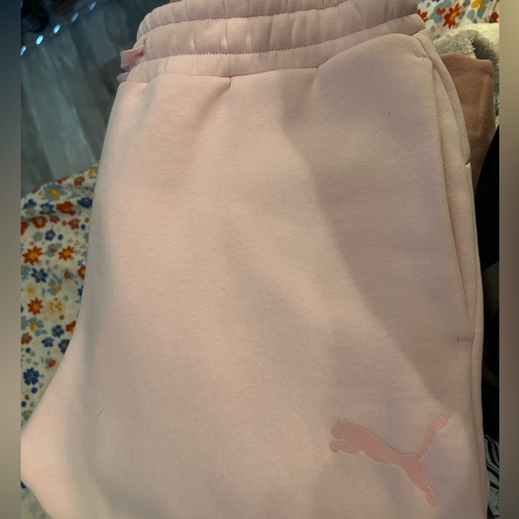 Puma Light pink sweatpants - Picture 1 of 6